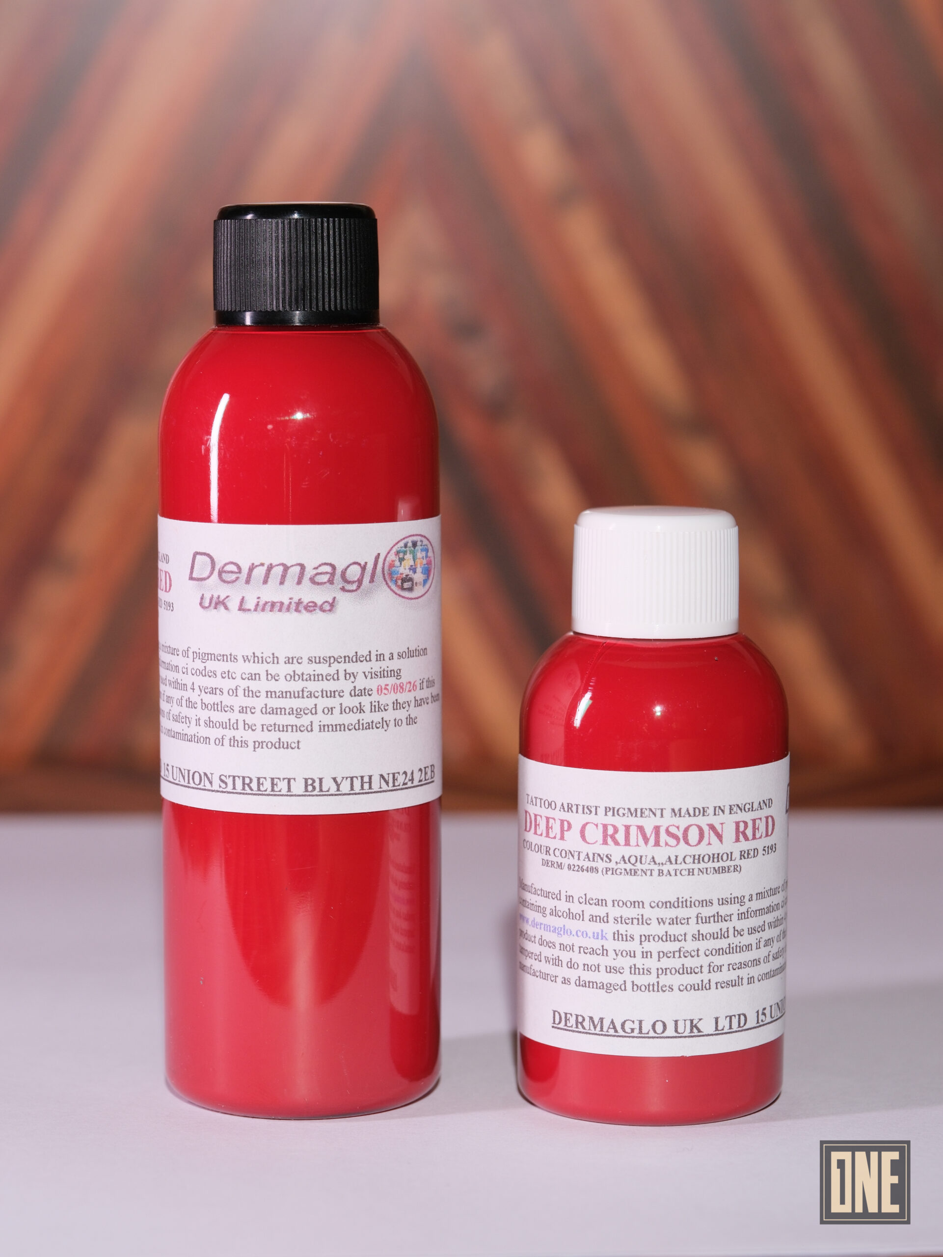 Dermaglo Deep Crimson Red 1 DERMAGLO Deep crimson Red ONE HONG KONG TATTOO SUPPLY